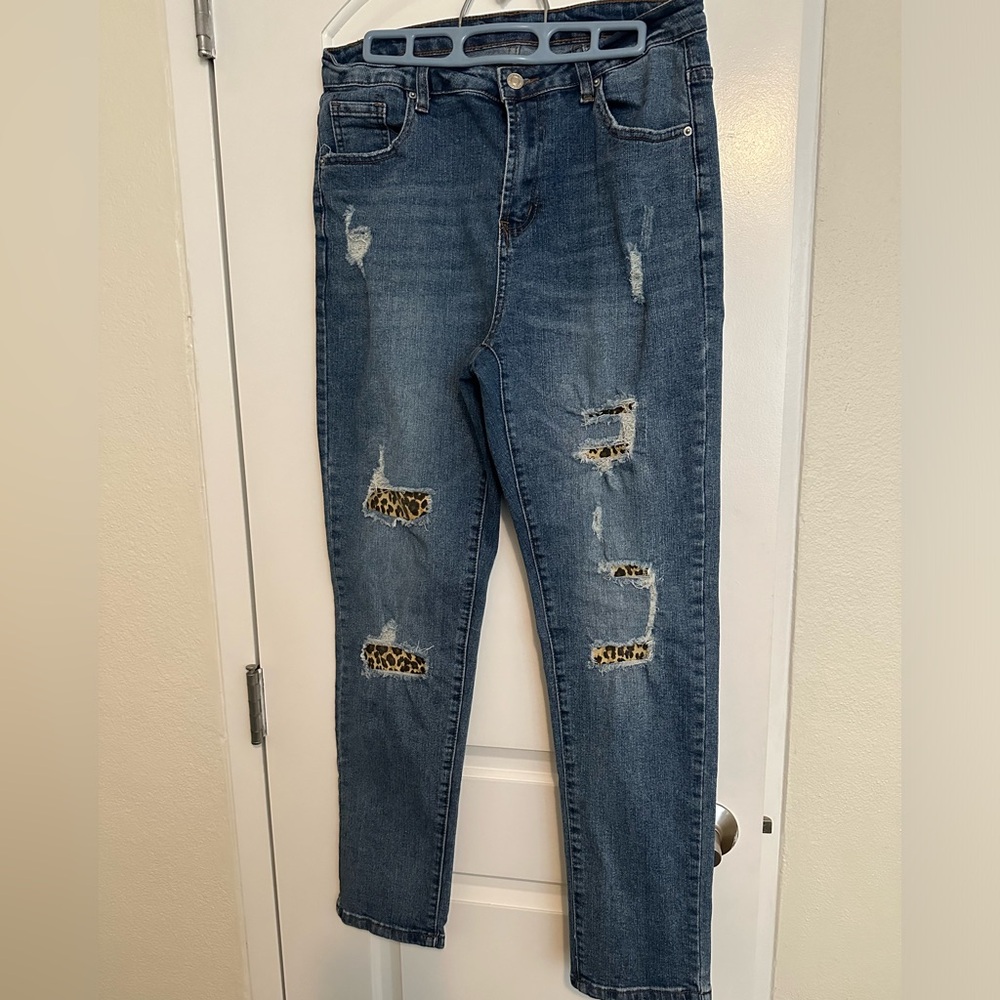Leopard print patchwork, distressed jeans. Size L